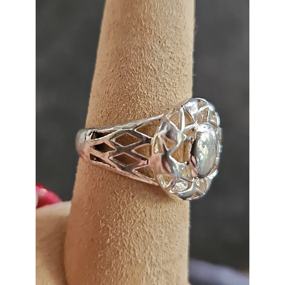 Sterling Silver Filigree Dome Ring Vintage‎ Boho Open Work Ornate Size 7.5